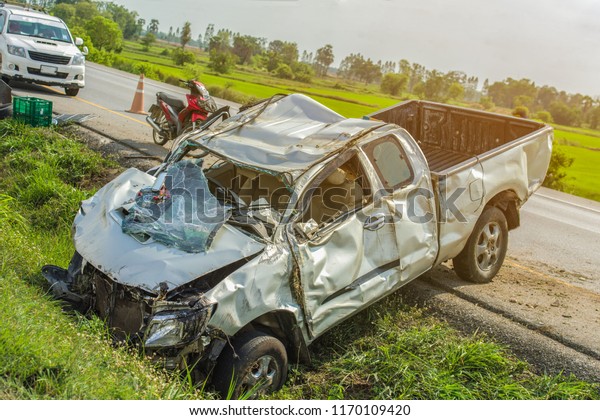 Car\
accident on the highway - Air bags work, First class insurance, Car\
insurance premium, Auto insurance/car\
insurance.