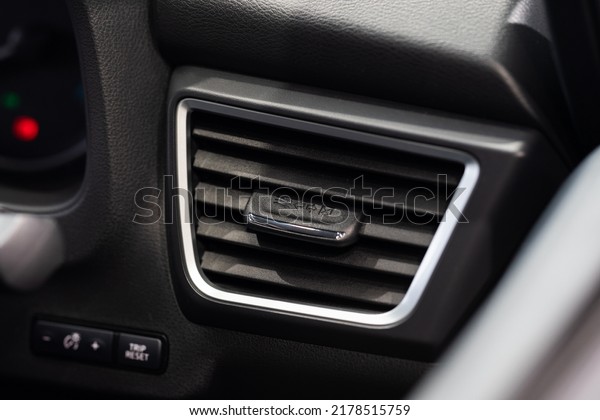 Car air conditioner , car
interior