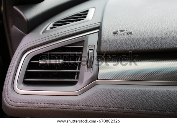 Car air conditioning system, Air Conditioner in front\
of car