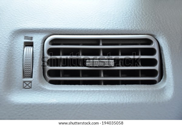 Car air\
vent