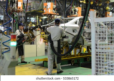 car Assembly at the plant - Shutterstock ID 533865172