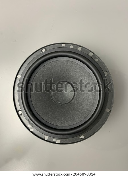 Car Audio Speaker System\
Mid Bass