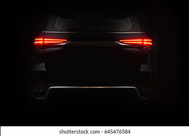 Car back lights shining in the dark