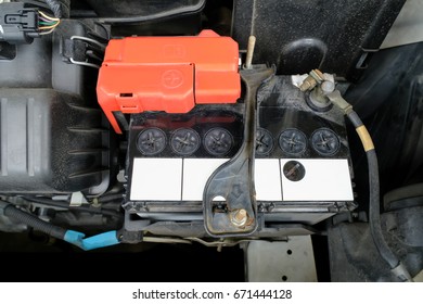 Car Battery Engine Car Stock Photo 671444128 | Shutterstock