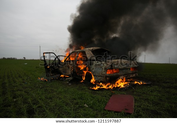 car blast\
burning