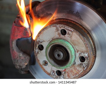 507 Car Brakes On Fire Images, Stock Photos & Vectors | Shutterstock