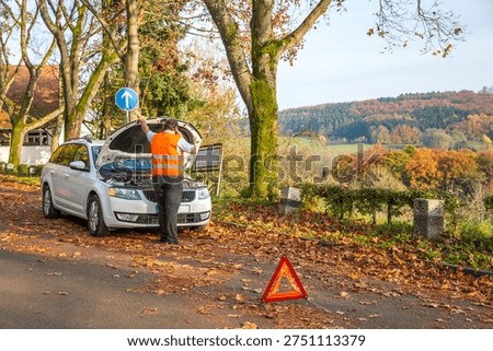 Car Breakdown, Warning Triangle, Roadside, Germany 