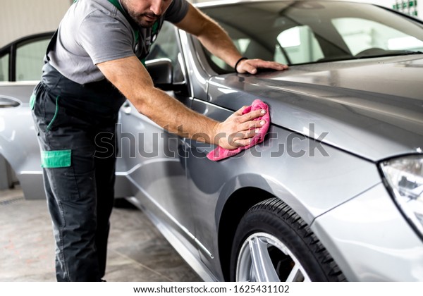 Car cleaning
and preparation at a car
service
