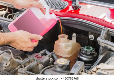 Car Coolant Service In Engine