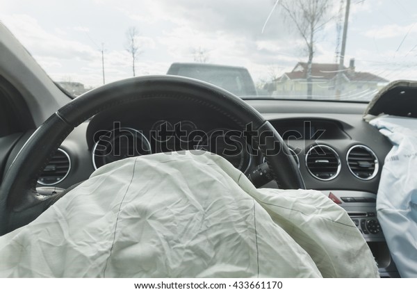 Car Crash air\
bag, blue, inscription\
airbag
