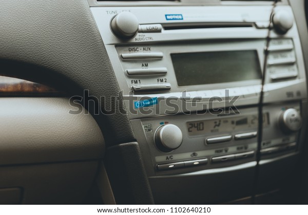 Car Dash /\
Central Console With Multimedia\
Center.