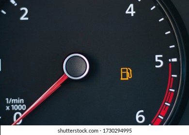 Car. Dashboard. Tachometer Sensor, Arrow On Zero. Empty Tank Sign Blinking. There Is No Fuel.