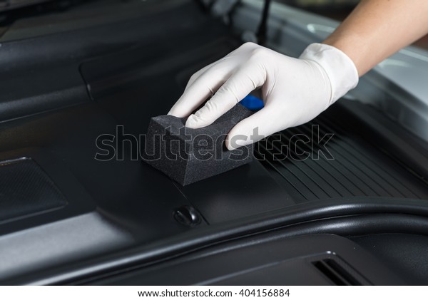 Car detailing\
series : Polishing plastic\
parts