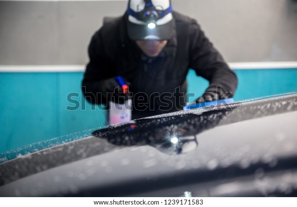 car detailing -
car wash in detailing
studio