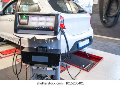 car diagnostic / exhaust gas measurement at a diagnostic station in a passenger car
