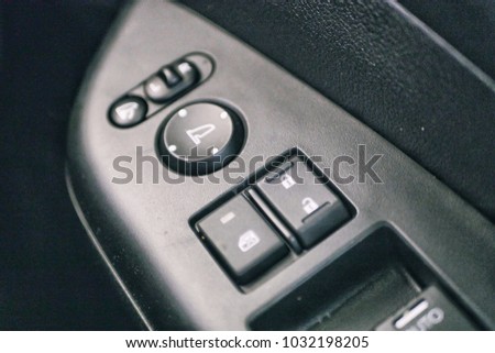 Car Door Lock Window Button Side Stockfoto Jetzt Bearbeiten