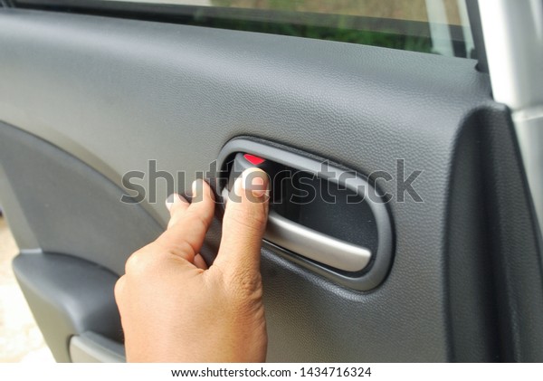 Car door\
opening. Car accessories and\
parts.