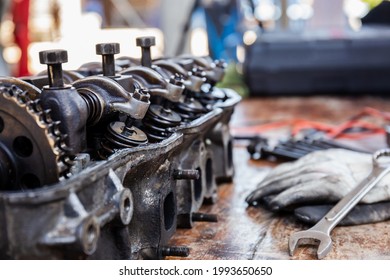 Car Engine Block Camshaft And Spring Rocker Arm Valve, Repairing And Maintenance Service Concepts