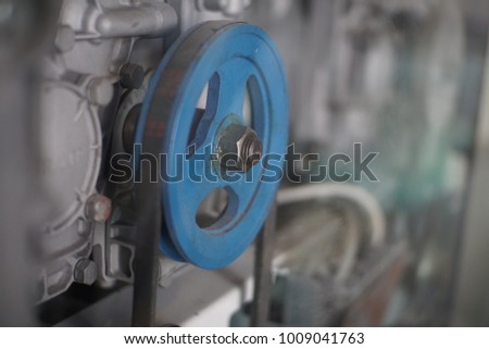 Car engine crossection