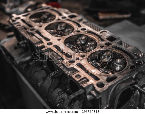 car engine\
repair, internal combustion\
engine