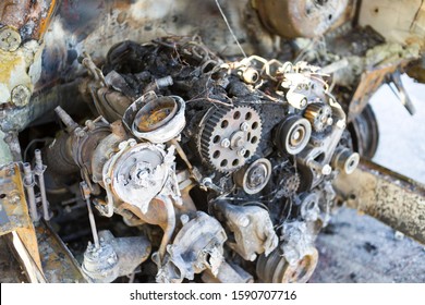 Car Engine Totally Burnt After Accident Stock Photo 1590707716 ...