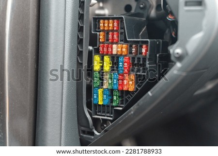 Car fuse box multicolor and multi protection current fused, Power distribution box in car