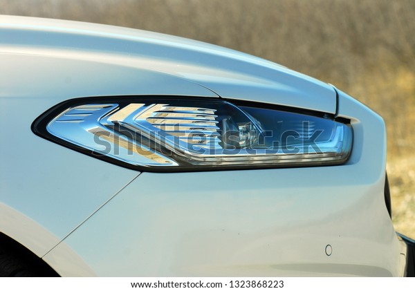 Car head lamp\
