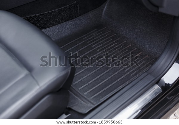 Car inside, passenger foot\
mat
