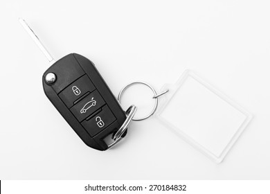 Car key with key blank for notes