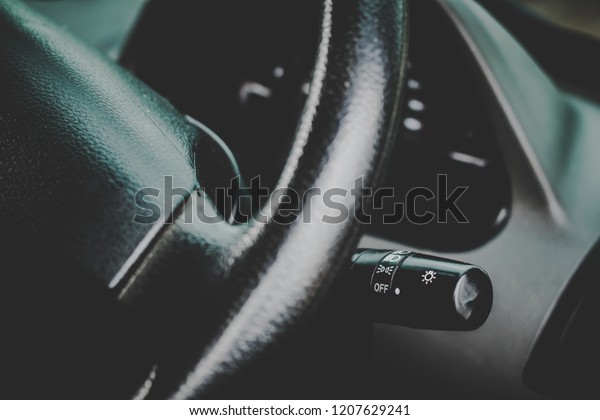 Car lighting\
control understeering\
switch