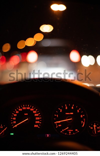 Car meter at the\
night