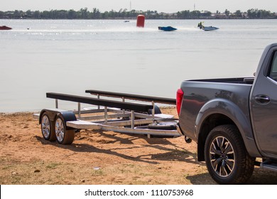 car for move the speedboat to every match.