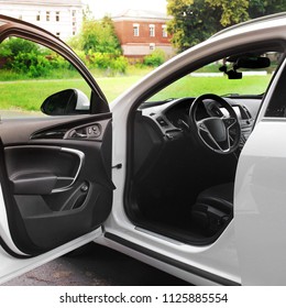 Car Open Door Images Stock Photos Vectors Shutterstock