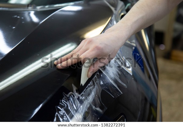 car paint protection\
film installing