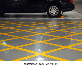 Car Park, Diagonal Grid Traffic Line, Epoxy Glossy Surface Floor