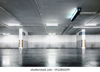 Car Parking Lot Floor Area Of Shopping Mall, Perspective View Empty Of Car Park Structure Building At Department Store. Auto Service Parking Lots Flooring