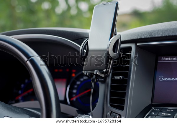 car phone holder in car\
interior
