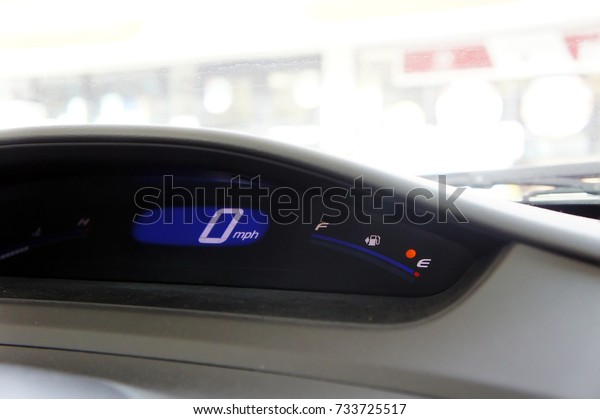 The\
car is run out of gasoline with zero speed\
dashboard