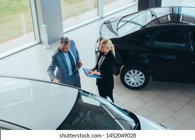 Car Sell Agent Customer Car Showroom Stock Photo 1452049028 | Shutterstock