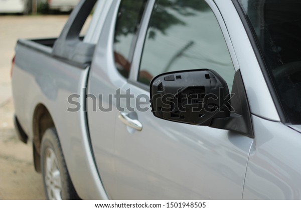 The car side mirror is\
broken. But still works May be dangerous to drive Is not beautiful\
Car side