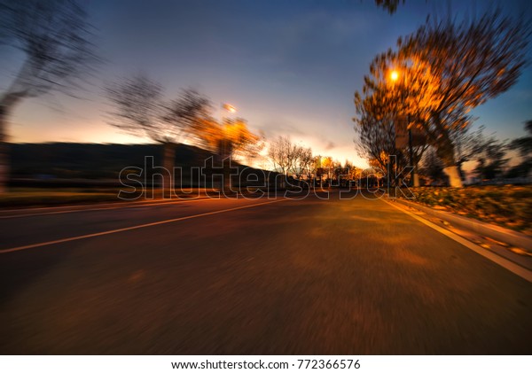 Car speed, dynamic
background	