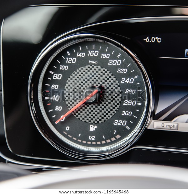 Car speedometer with indication on zero. Vehicle\
speedometer with red arrow.