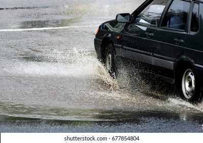 370 Car Splash Pedestrian Images, Stock Photos & Vectors | Shutterstock