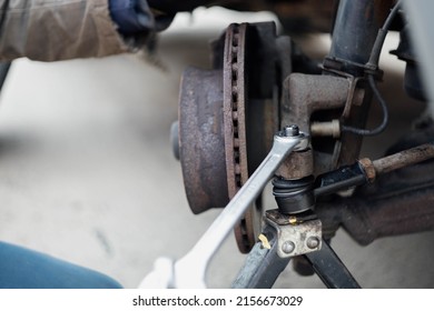 Car Steering Repair, Steering Tips Installation.