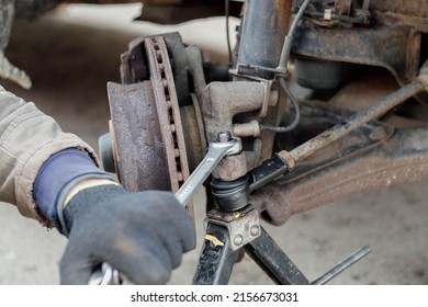 Car Steering Repair, Steering Tips Installation.