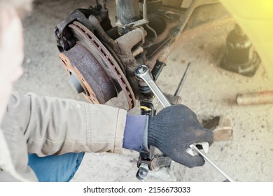 Car Steering Repair, Steering Tips Installation.