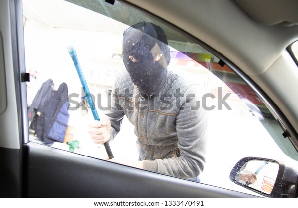  Car thief, car\
theft.