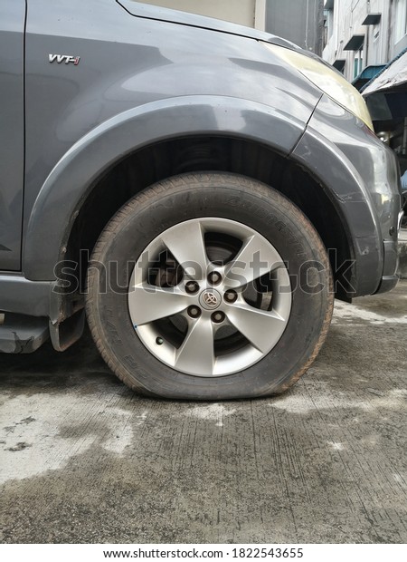 Car tires leak. Taken at Tanjungpinang City on 26\
September 2020. 