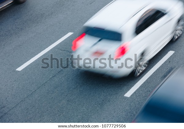 Car traffic at Rush\
hour. blur motion.