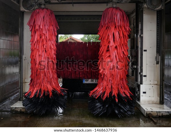 spinning brushes car wash